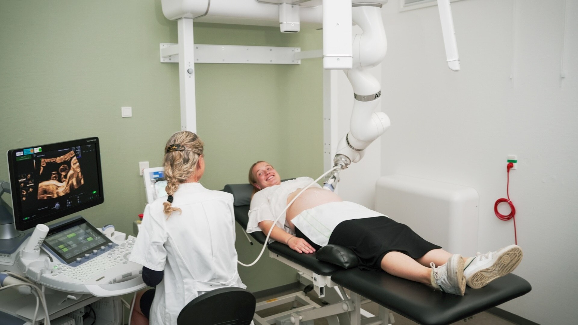 Product Media Carousel Image